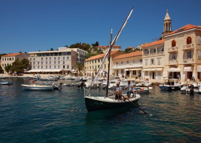 _HVAR_0016__DS38226